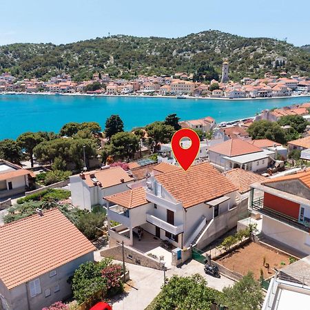 Apartments By The Sea Tisno, Murter - 812 Экстерьер фото