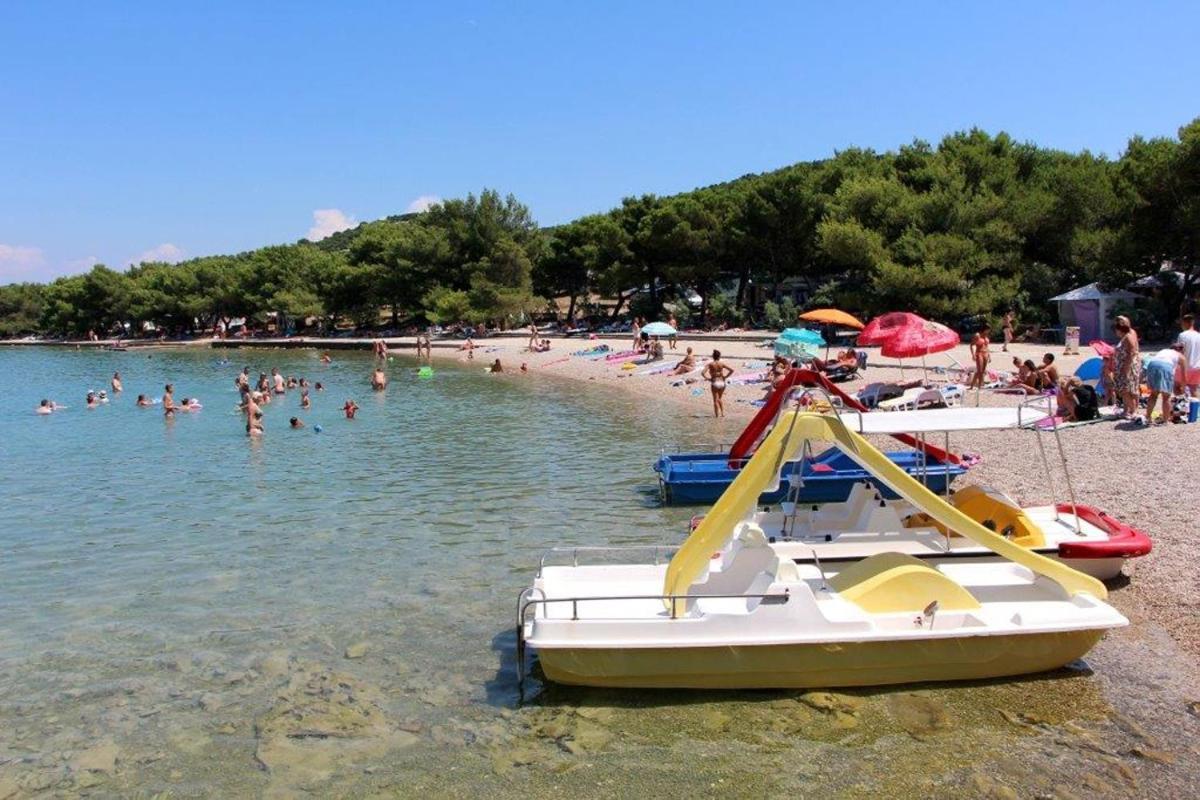 Apartments By The Sea Tisno, Murter - 812 Экстерьер фото